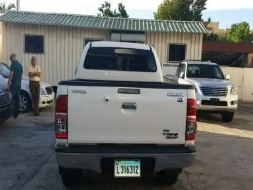 Toyota Hilux Vigo 2013