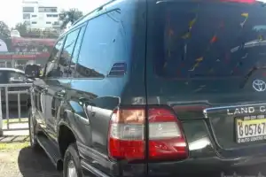 Toyota Land Cruiser 2005 Verde Diesel Version Full En Leder