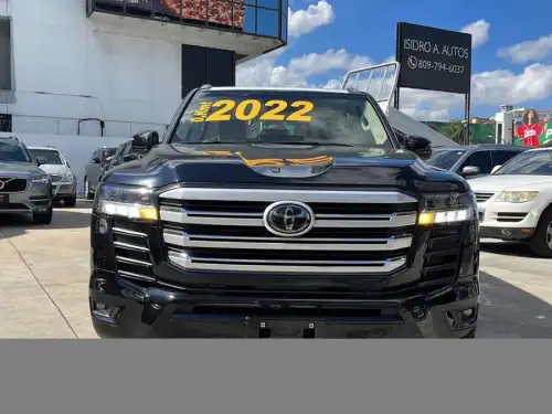 Toyota Land Cruiser 300 2022