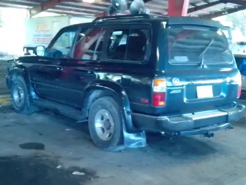 Toyota Land Cruiser 95