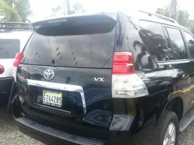 Toyota Land Cruiser Prado  2012