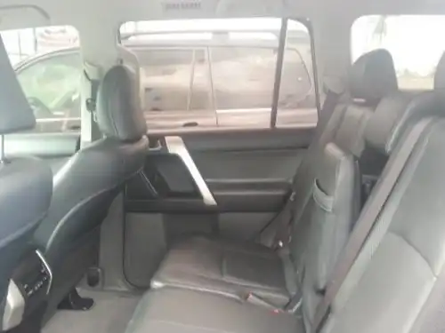 Toyota Land Cruiser Prado  2012