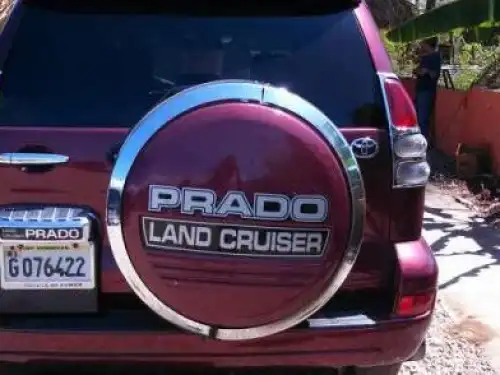 Toyota Land Cruiser Prado 2005 Rojo, Diésel, V4 