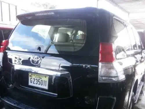 Toyota Land Cruiser Prado TX 2011