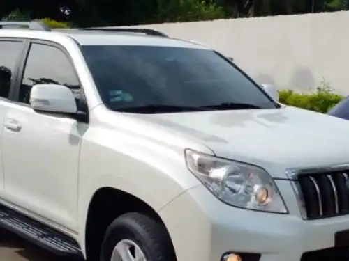 Toyota Land Cruiser Prado TX 2011