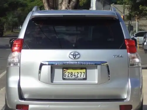 Toyota Land Cruiser Prado TXL 2013