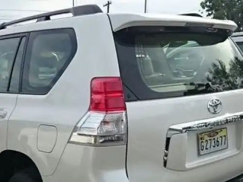 Toyota Land Cruiser Prado VX 2012