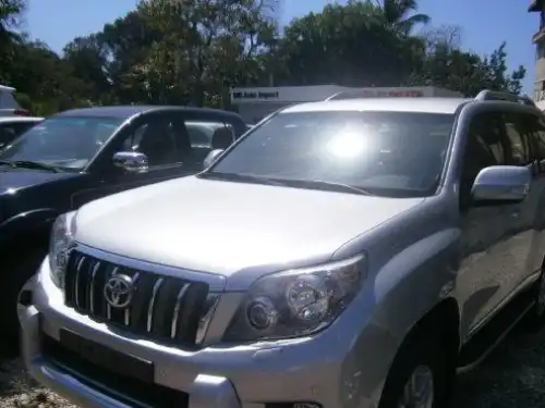 Toyota Land Cruiser Prado VX 2013