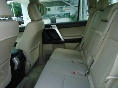 Toyota Land Cruiser Prado VXL 2013