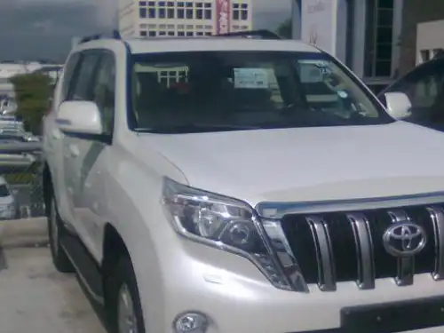 Toyota Land Cruiser Prado VXL 2014