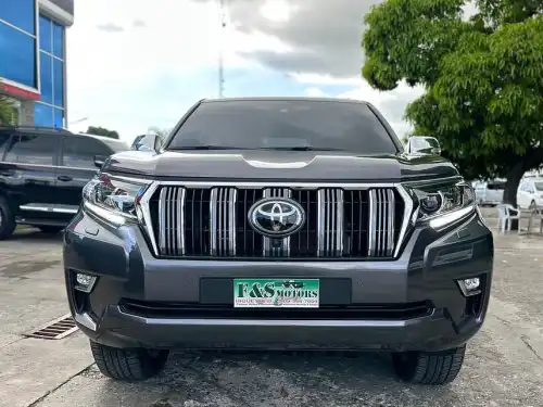 Toyota Land Cruiser Prado VXL 2022