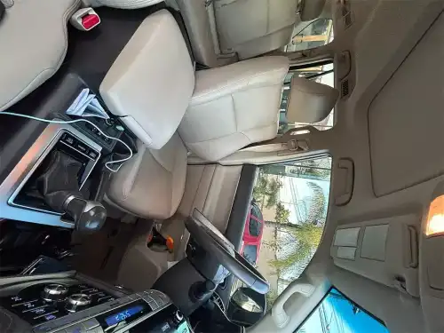 Toyota Land Cruiser Prado VXL 2022