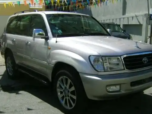 Toyota Land Cruiser VX 1999