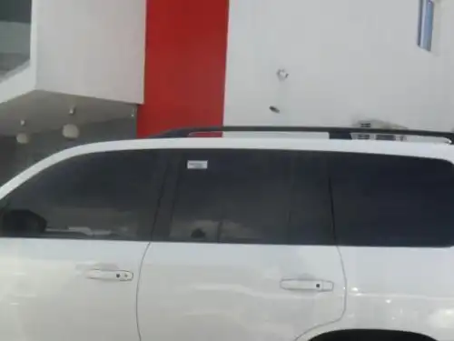 Toyota Land Cruiser VX 2013