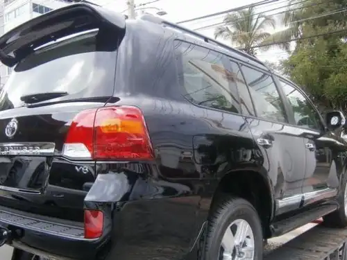 Toyota Land Cruiser VX 2014