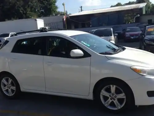 Toyota Matrix  2009