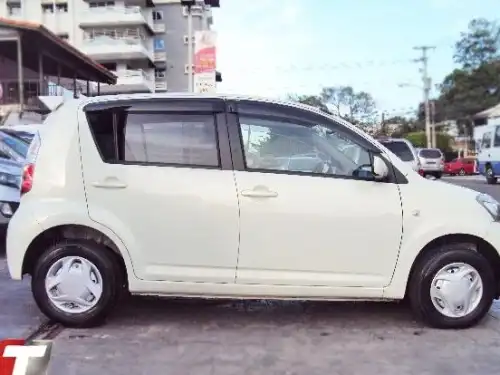 Toyota Passo 2009