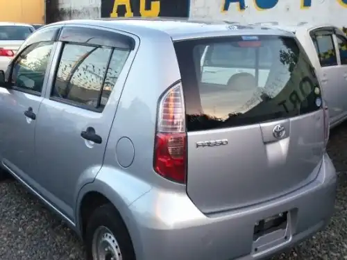 Toyota Passo 2010