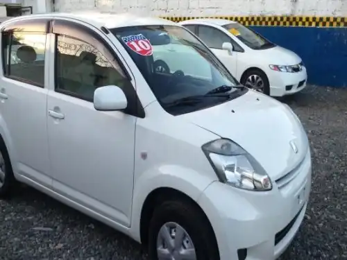 Toyota Passo 2010