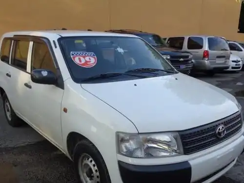 Toyota Provox  2009