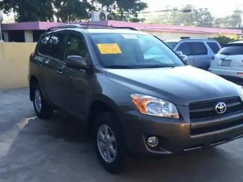 Toyota RAV4  2009