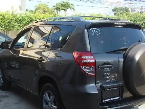 Toyota RAV4  2009