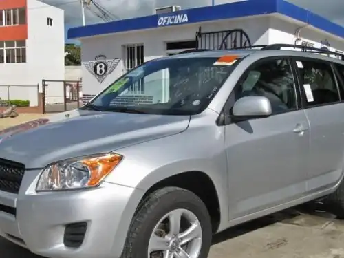 Toyota RAV4  2009