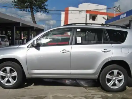 Toyota RAV4  2009