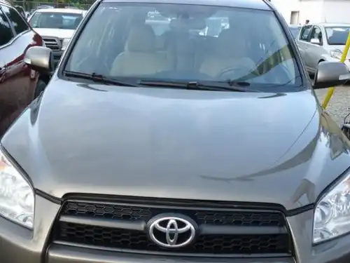 Toyota RAV4  2009