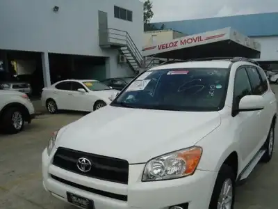 Toyota RAV4  2010