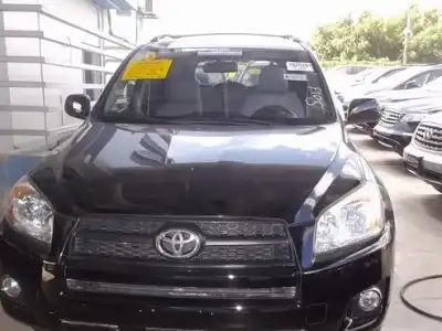 Toyota RAV4  2010