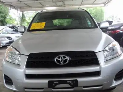 Toyota RAV4  2010