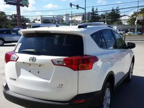 Toyota RAV4  2013