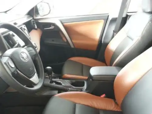 Toyota RAV4  2015