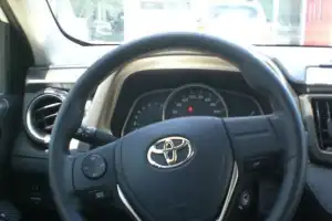 Toyota RAV4  2015