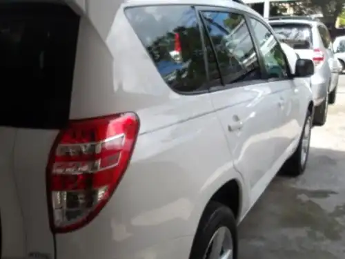 Toyota RAV4 2010