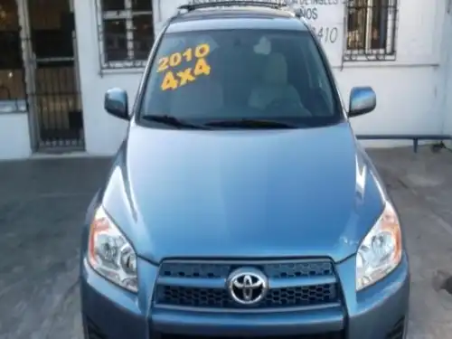 Toyota RAV4 2010