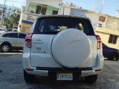 Toyota RAV4 2013