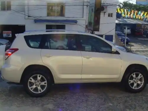 Toyota RAV4 2013