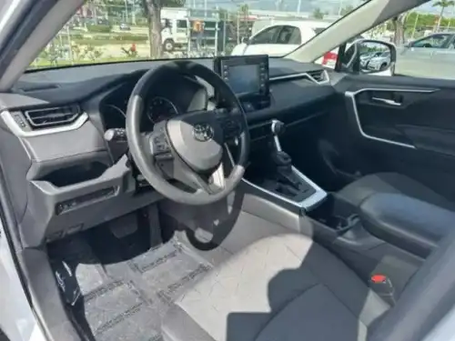 Toyota RAV4 2022 xle Full Options