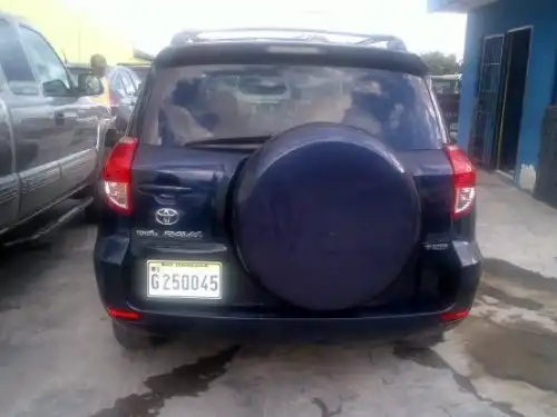 Toyota RAV4 L 2007