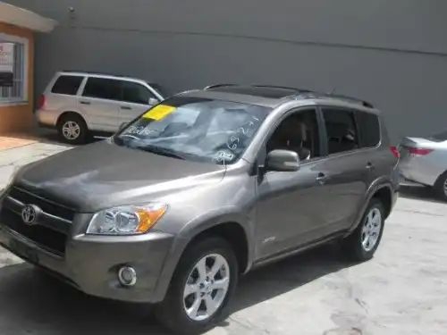 Toyota RAV4 Limited 2009