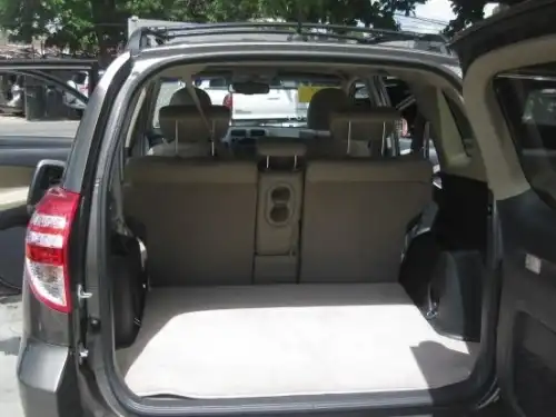 Toyota RAV4 Limited 2009