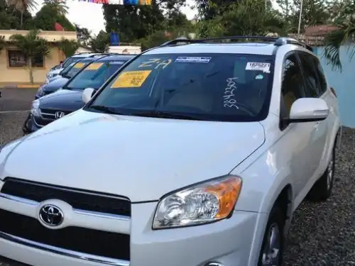 Toyota RAV4 Limited 2010