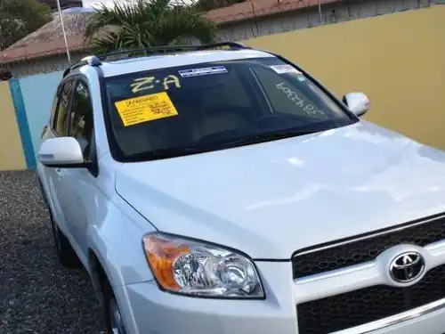 Toyota RAV4 Limited 2010