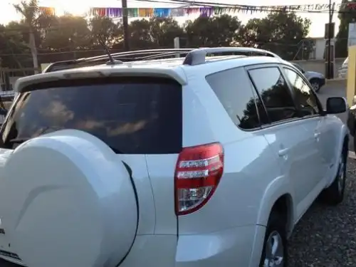 Toyota RAV4 Limited 2010