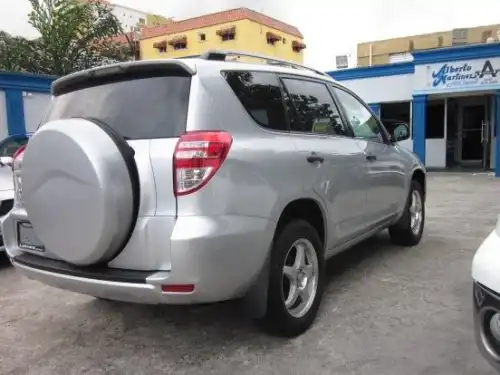 Toyota RAV4 d 2010