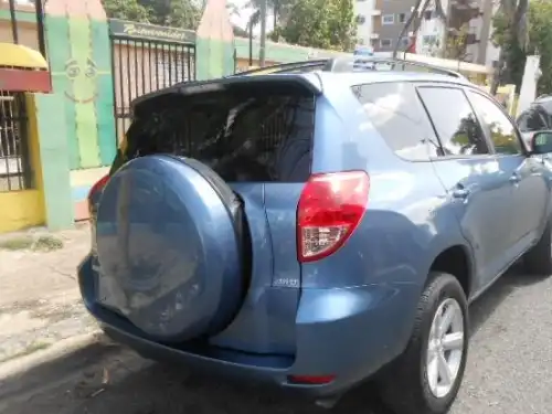 Toyota RAV42007