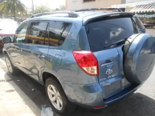 Toyota RAV42007