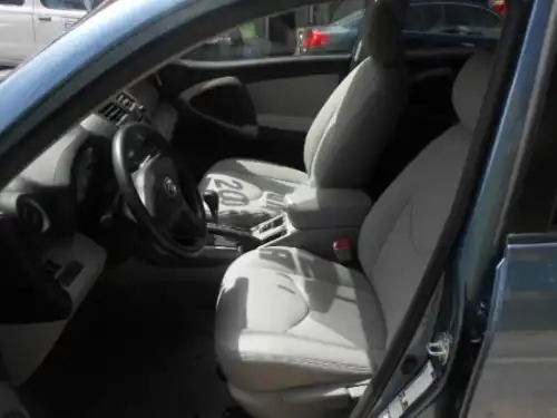 Toyota RAV42007